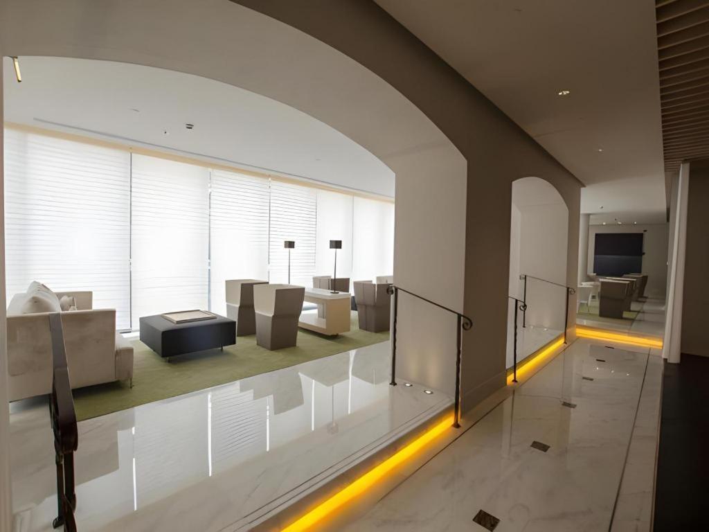 Hotel Jinjiang Metropolo Classiq Jing'an Temple 4*
